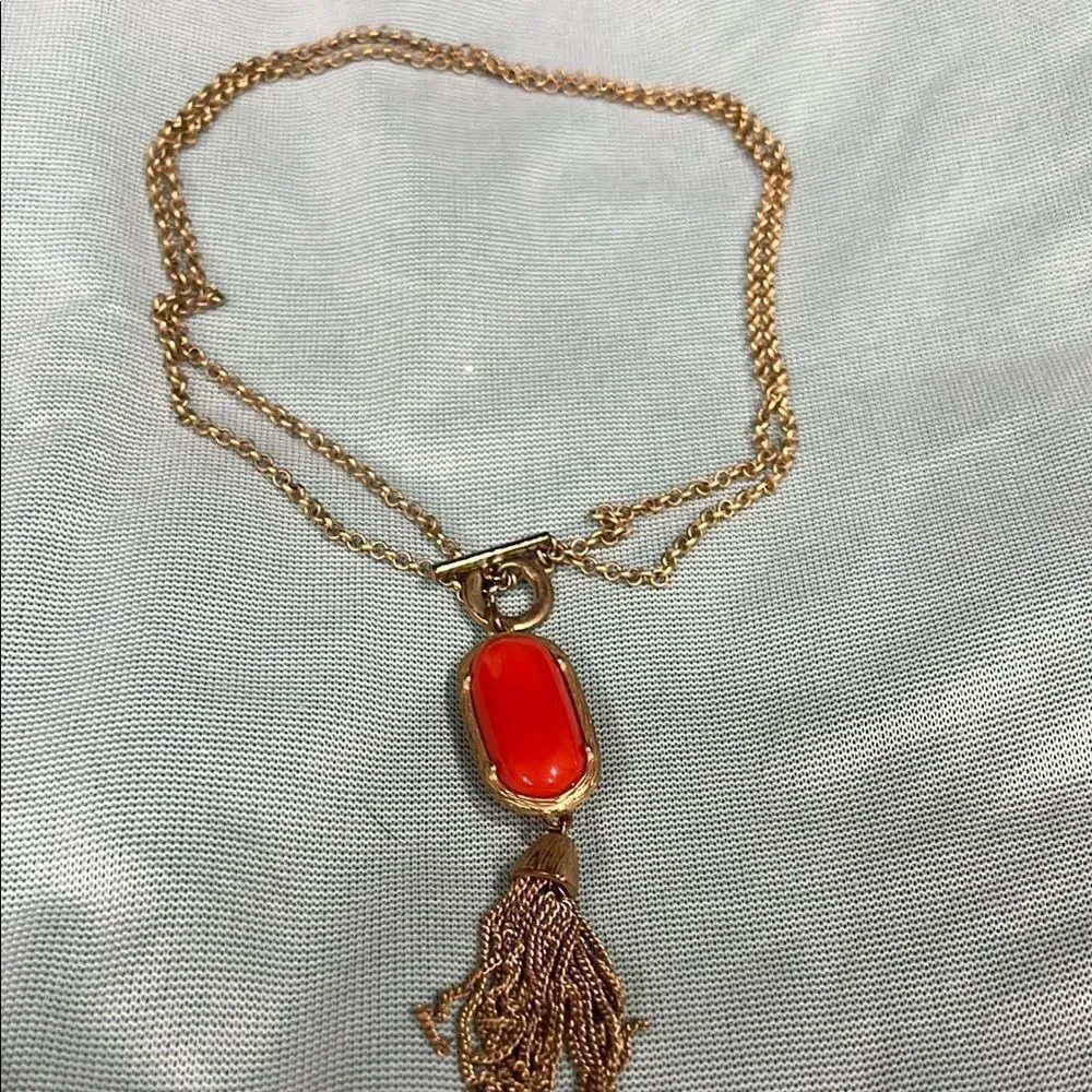Elegant Gold and Red Pendant Necklace